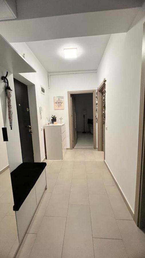 One Apartment Militari Bucharest Exterior photo